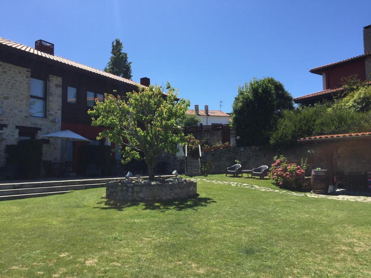 Apartamentos El Hospital De Villahormes エクステリア 写真
