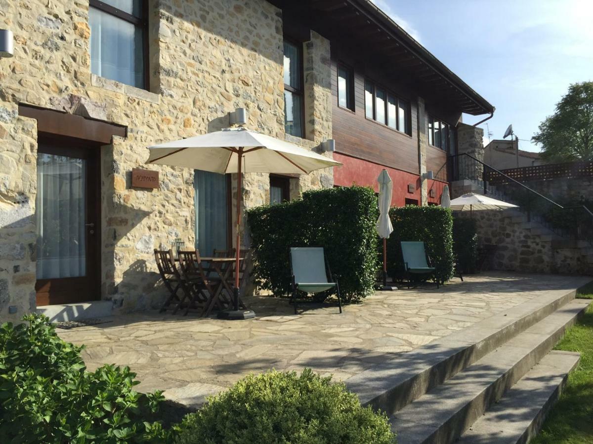 Apartamentos El Hospital De Villahormes エクステリア 写真